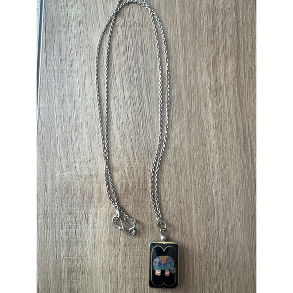Vintage  Cloisonné Elephant Pendant Necklace - Picture 4 of 6